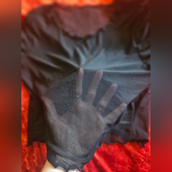 Sheer stretchy crop top  - size L - Picture 2 of 4